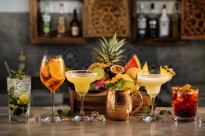 Cocktails & Mocktails
