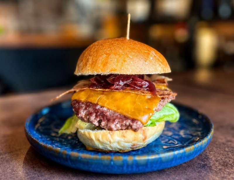 PANINI CLASSIC BURGER