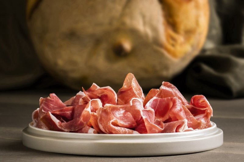 SALUMI E MOZZARELLA DI BUFALA